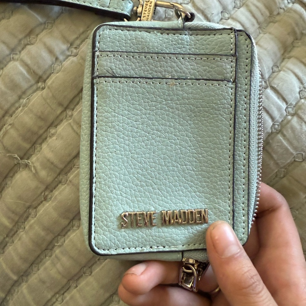Steve Madden Light Green Card Wallet